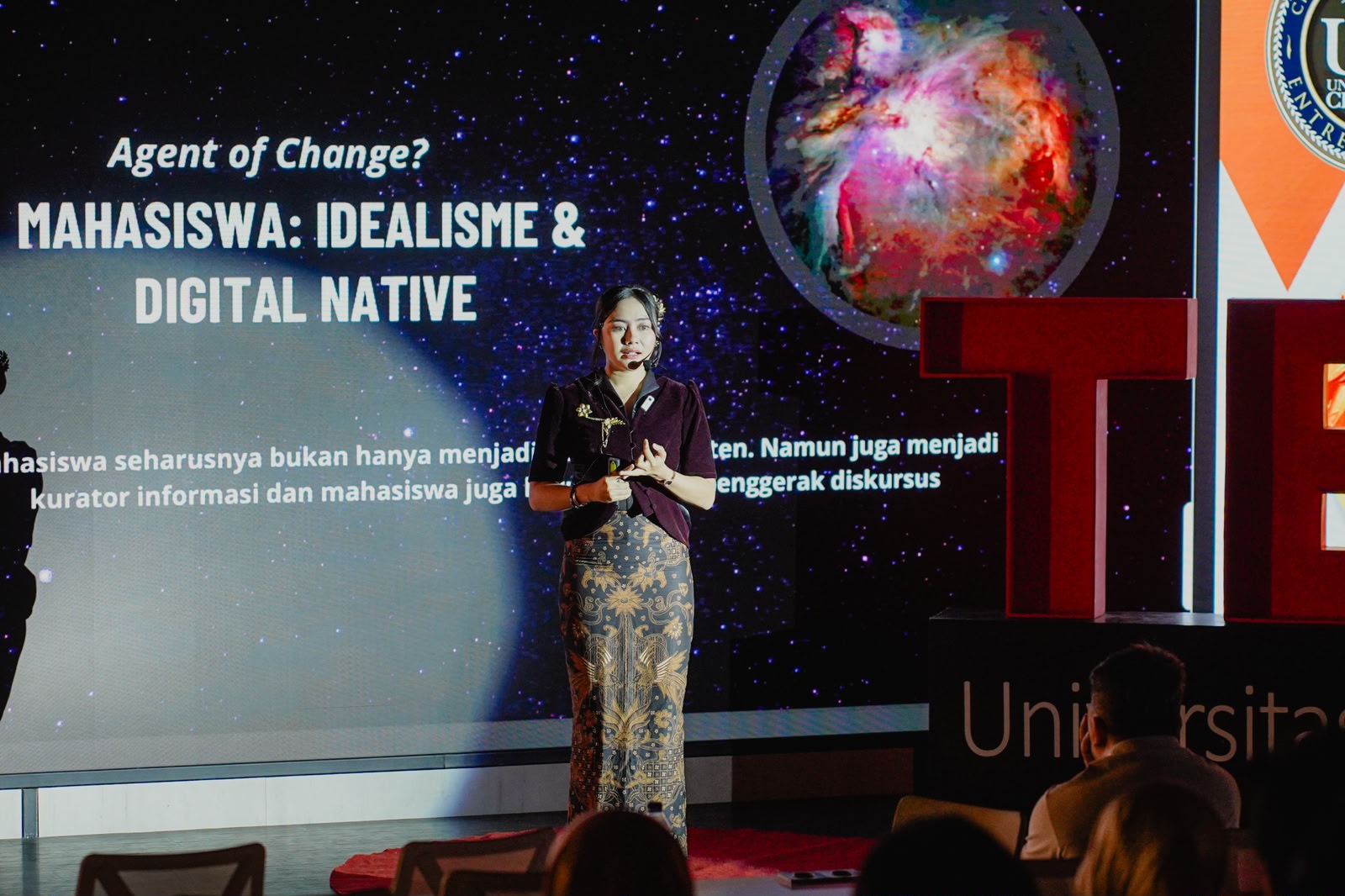Anindya di panggung TedX Ciputra 2026 (Dok. Pribadi)