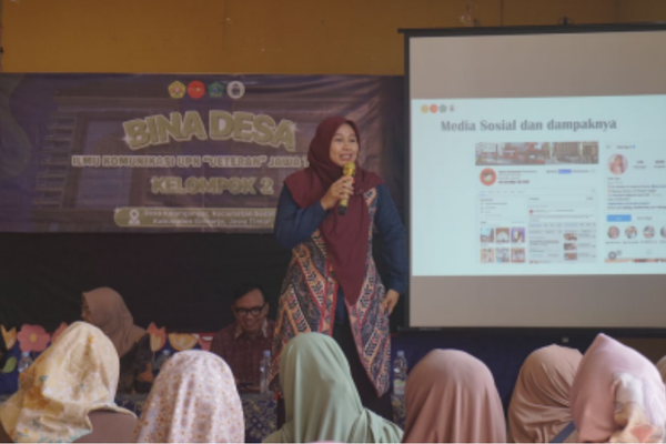 Pemaparan Materi oleh Syifa Syarifah Alamiyah, S.Sos., M.Commun. dalam Kegiatan Sosialisasi Bijak Bermedia Sosial (Dok. Pribadi)