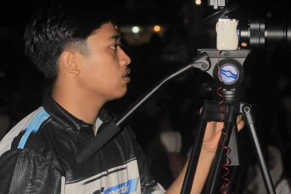 Azka Dalam Aktivitas Produksi Media (Dok. Pribadi)