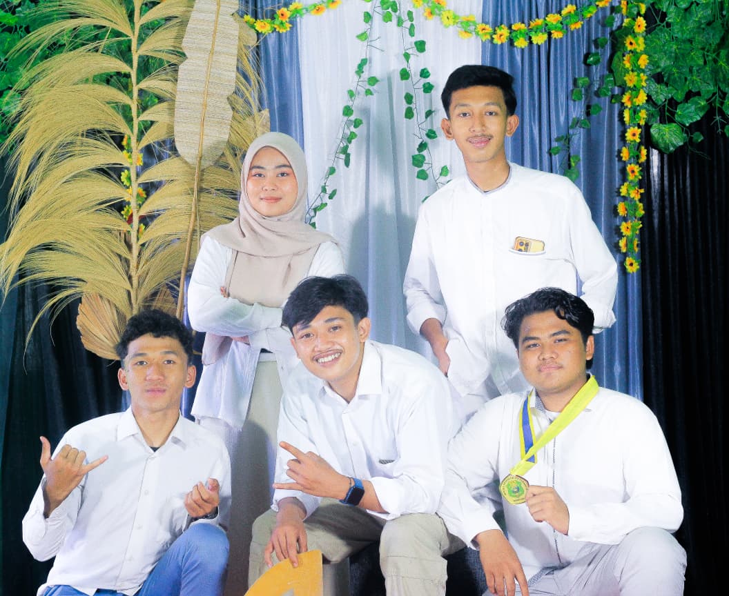 Potret Tim Mediakita Studio Enterprise (Dok. Pribadi)